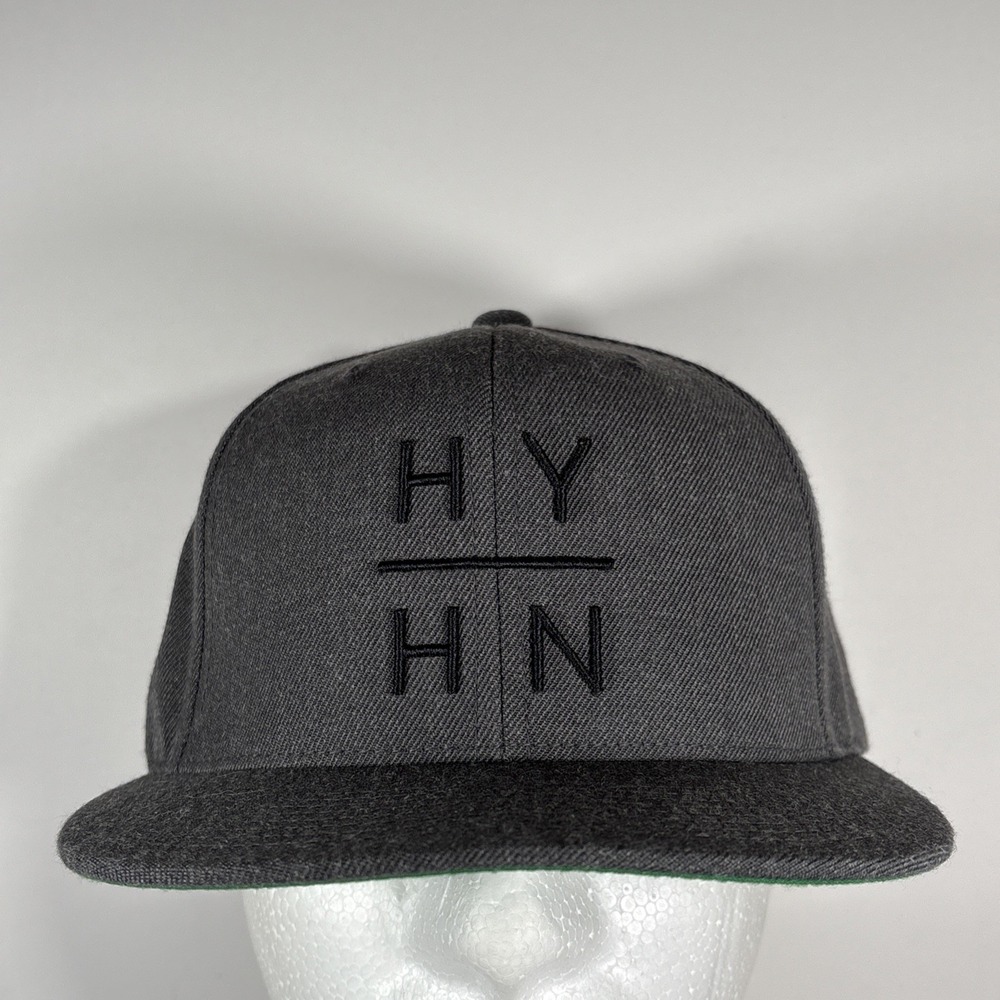 YP Classics Hat HY HN Signed Steve Hutchinson HOF Autograph NFL‎ Football